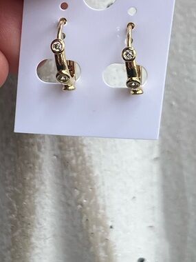 ⭐️-Gold-Tone mini Hoop Earrings with Clear Stone Accent